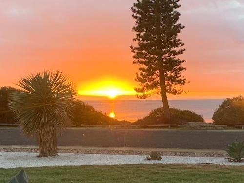 Jewel of the South Beachside Holiday Rental2
