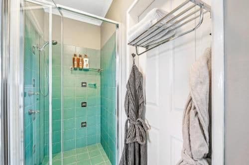 Deluxe Suite with Sea View