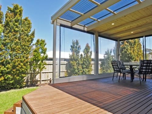 Archies Beachside Abode - Pet Friendly (Outside Only)1