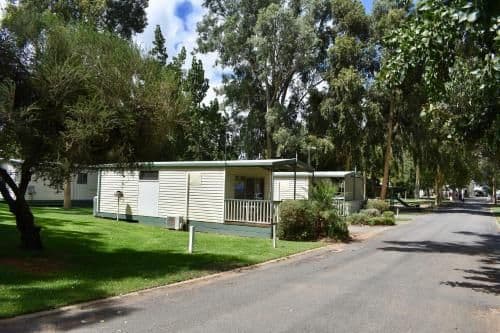Deluxe Poolside Cabin