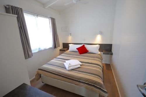 Executive Riverfront Cabin