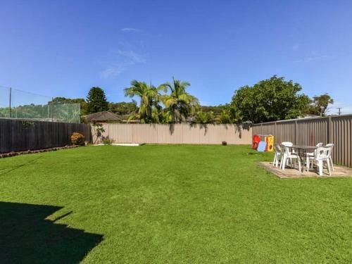 The Noraville House - Large Family Home2