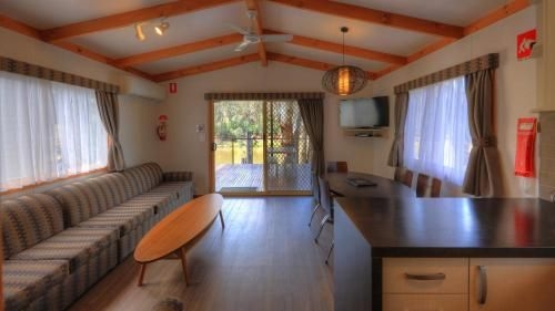 Moama Riverside Holiday Park4