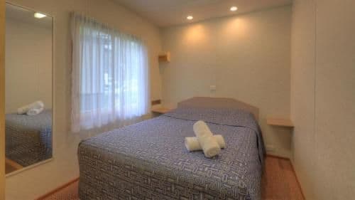 Riverfront Deluxe Cabin