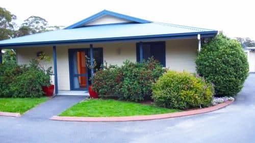 Two-Bedroom Cottage - Strahan Retreat