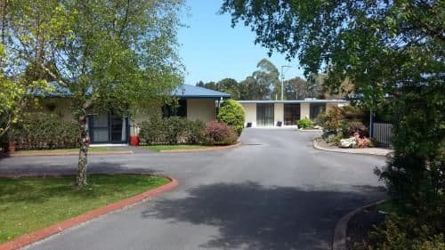 Two-Bedroom Cottage - Strahan Retreat