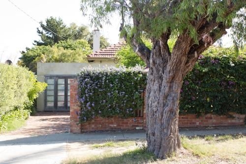 Fremantle Garden Cottage3