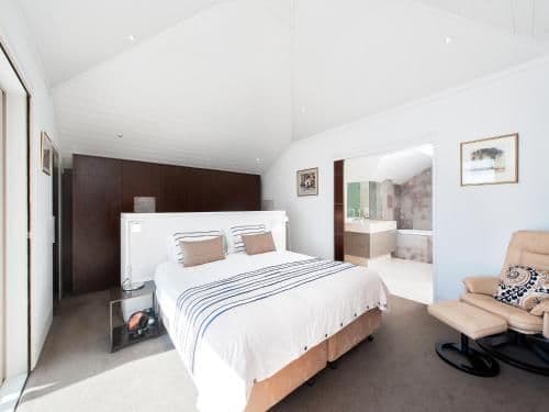 Luxury Four-Bedroom Penthouse 303
