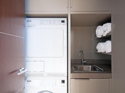 Luxury Two Bedroom Apartment - First Level 204