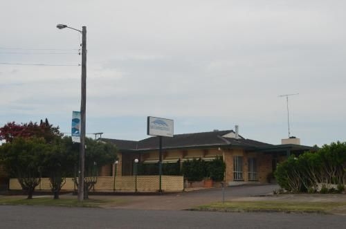 ทอลทิมเบอร์ส โมเทล (Tall Timbers Motel)4