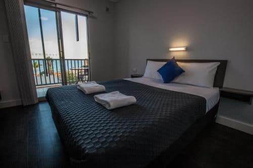 Deluxe Double Room with Balcony and Sea View