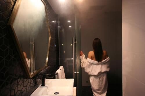 Luxe Suite