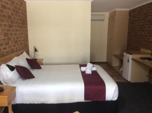 Queen Room