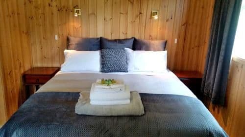 One-Bedroom Bungalow - Rose Cabin