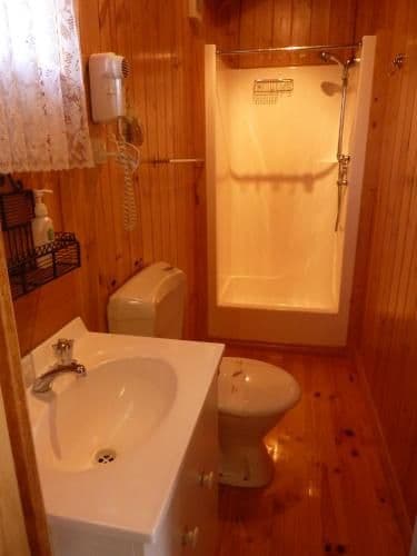 Two-Bedroom Bungalow - Lavender Cabin