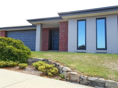 Plovers Rest - Surf Side0