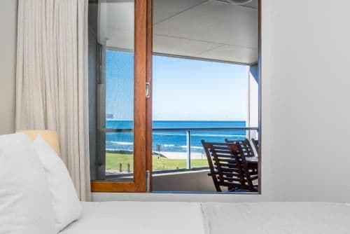 One-Bedroom Apartment with Balcony