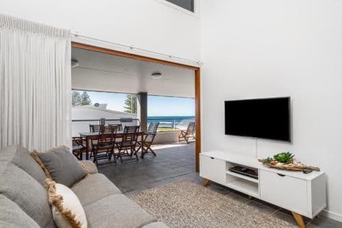 One-Bedroom Apartment with Balcony