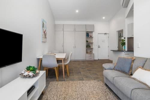 One-Bedroom Apartment with Balcony