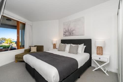 One-Bedroom Apartment with Patio