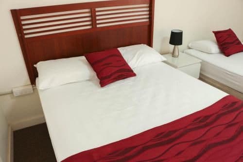 Family Queen Double Twin Room