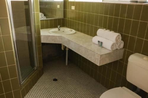 Family Queen Double Twin Room