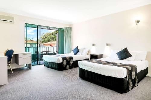 Double Room with Two Double Beds - Non-Smoking