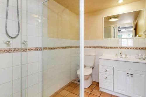 Three-Bedroom Suite - Non-Smoking