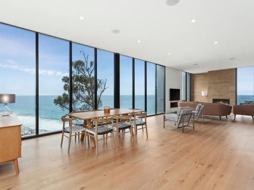 Iluka Blue0