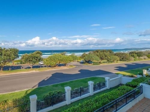 The Sands 7- great views across the ocean3