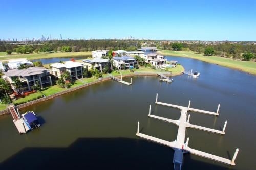 Signature Waterfront Apartments1
