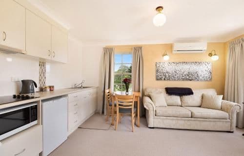 Queen Cottage