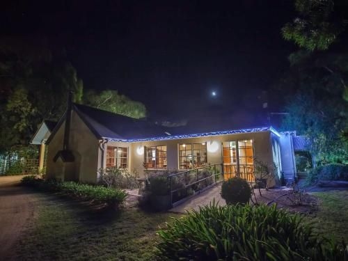 Vineyard Cottages2
