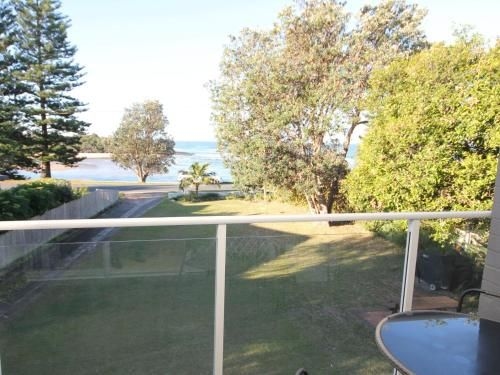 BEACHFRONT 3- 3/12 Bundella Ave LC (Beachfront 3- 3/12 Bundella Ave Lc)2