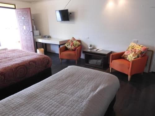 Basic Triple Room