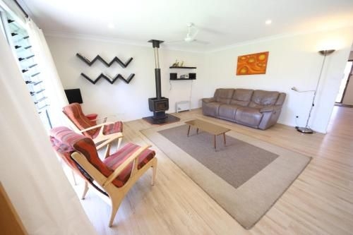 Barefoot Bungalow at Hat Head3