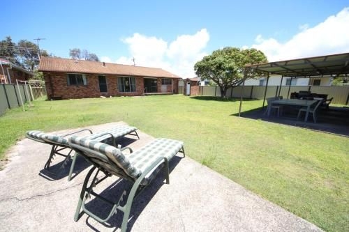 Barefoot Bungalow at Hat Head2