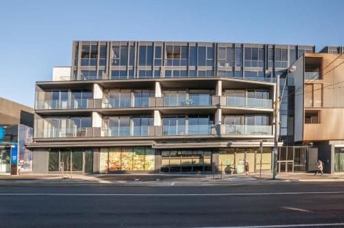 Apartment with Balcony
