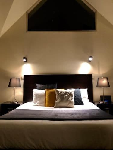Treetops Cottage 1