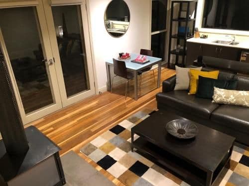 Treetops Cottage 1