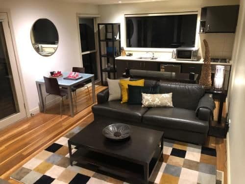 Treetops Cottage 2
