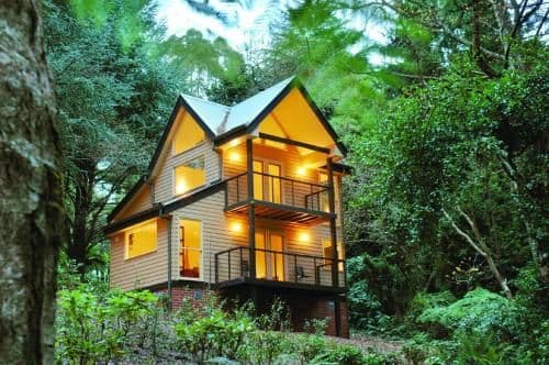 Treetops Cottage 1