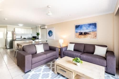 Two-Bedroom Apartment - Sunset Waters 05