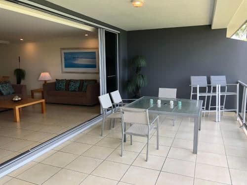 Two-Bedroom Apartment - Blue Water Views 14