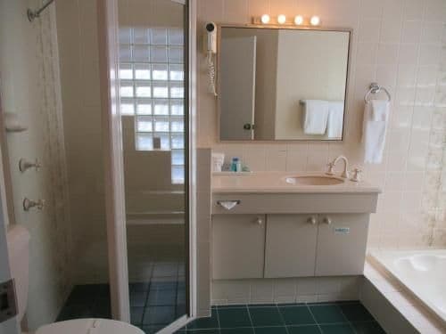 Suite with Spa Bath