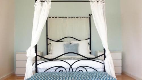 Studio with Spa Bath