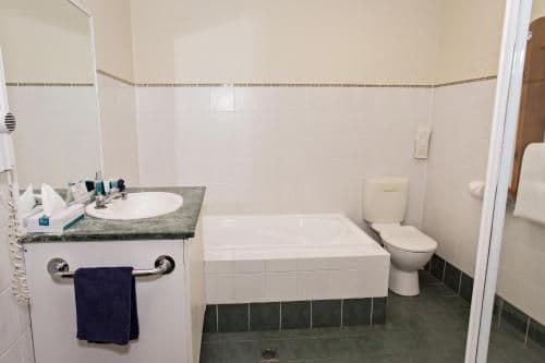 Deluxe King Studio with Spa Bath - Adults Only