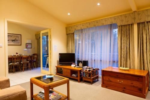 Courtsidecottage Bed and Breakfast2