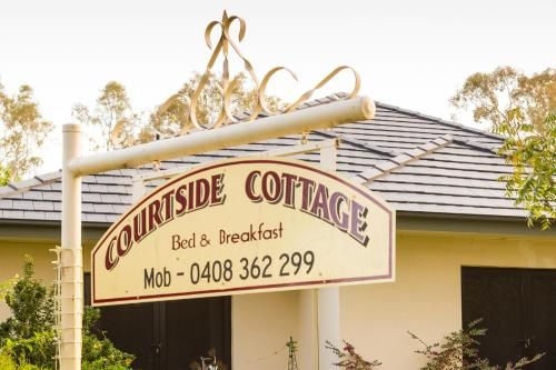 Courtsidecottage Bed and Breakfast4