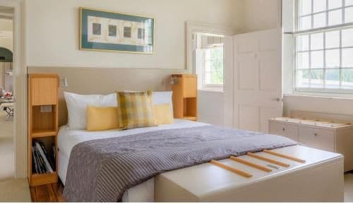 Queen Room - Disability Access